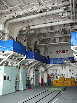 ��q�́@���j��ʌ��J